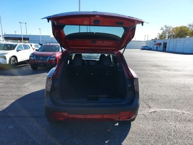 New 2026 Scarlet Ember Tintcoat Nissan SR image 6