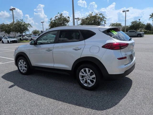 Used 2019 Silver Hyundai Value image 6