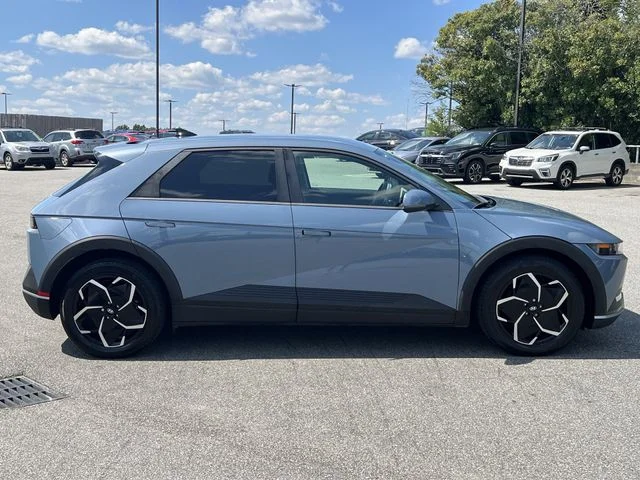 Used 2023 Blue Hyundai SEL image 14