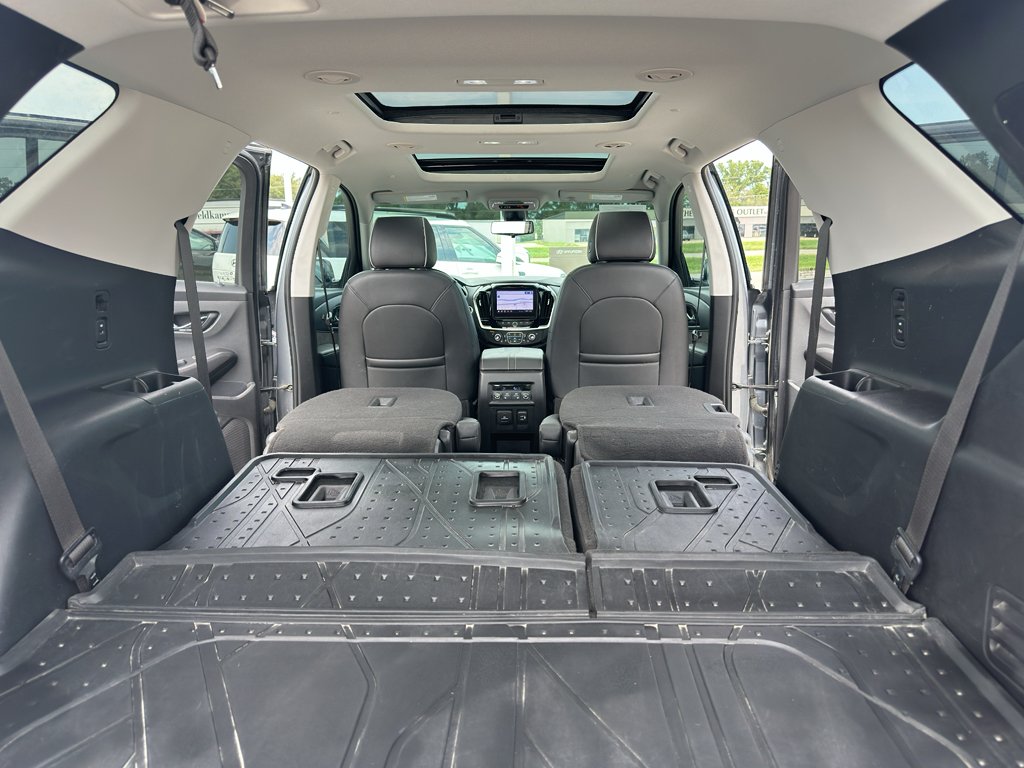 Used 2020 Satin Steel Metallic Chevrolet High Country image 38