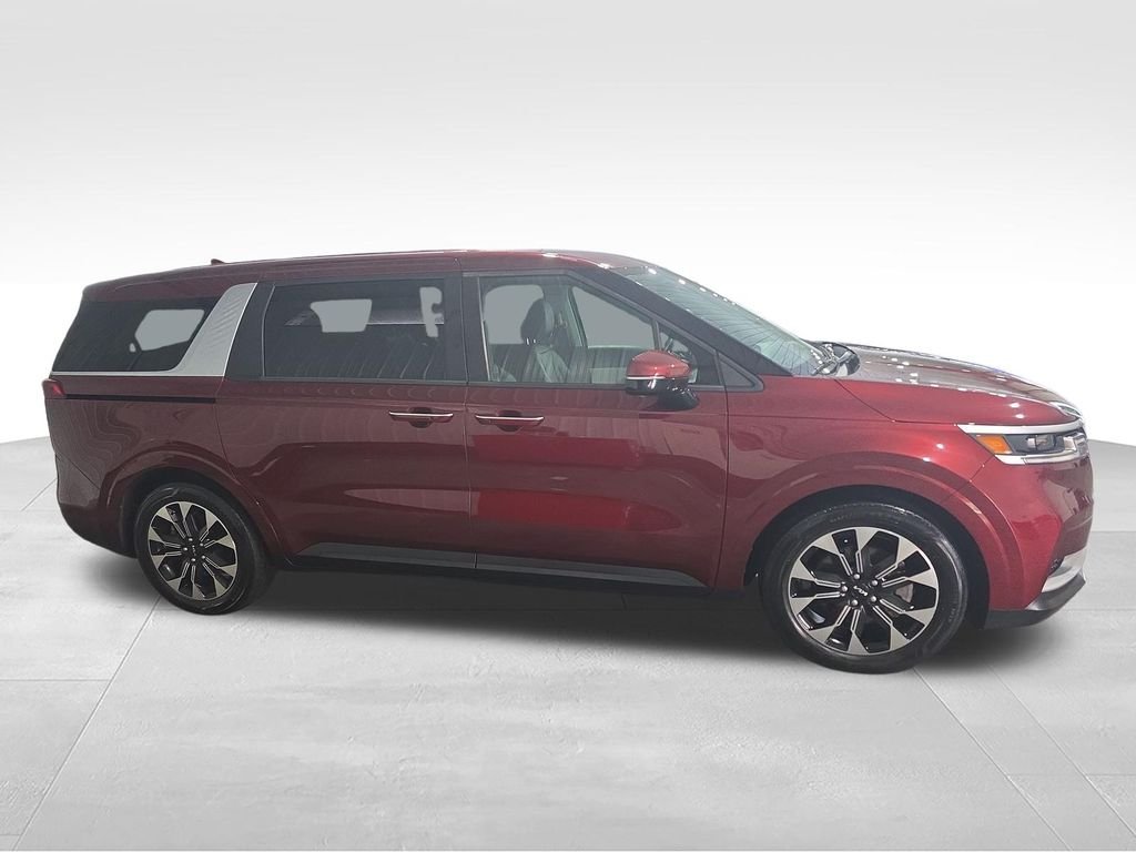 Used 2024 Red Kia EX image 7