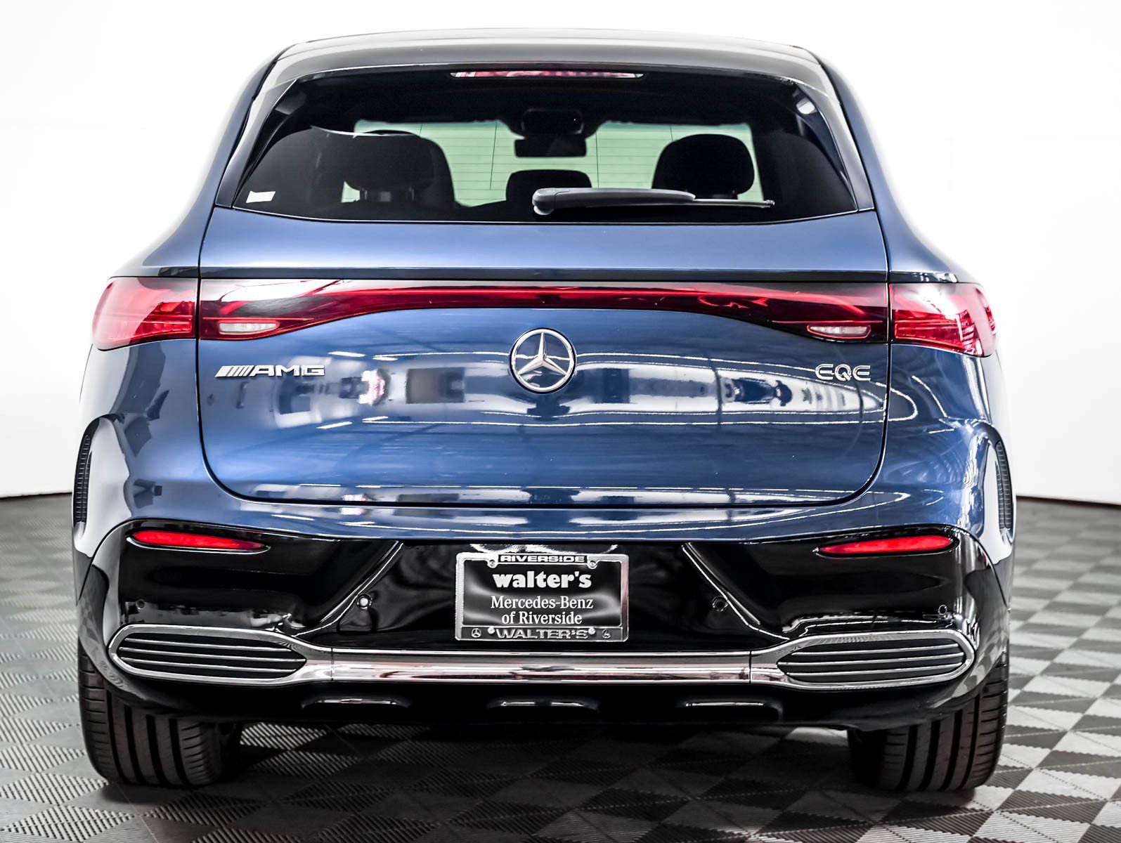 Certified Used 2024 Twilight Blue Metallic Mercedes-Benz AMG® EQE 4MATIC+ SUV image 9