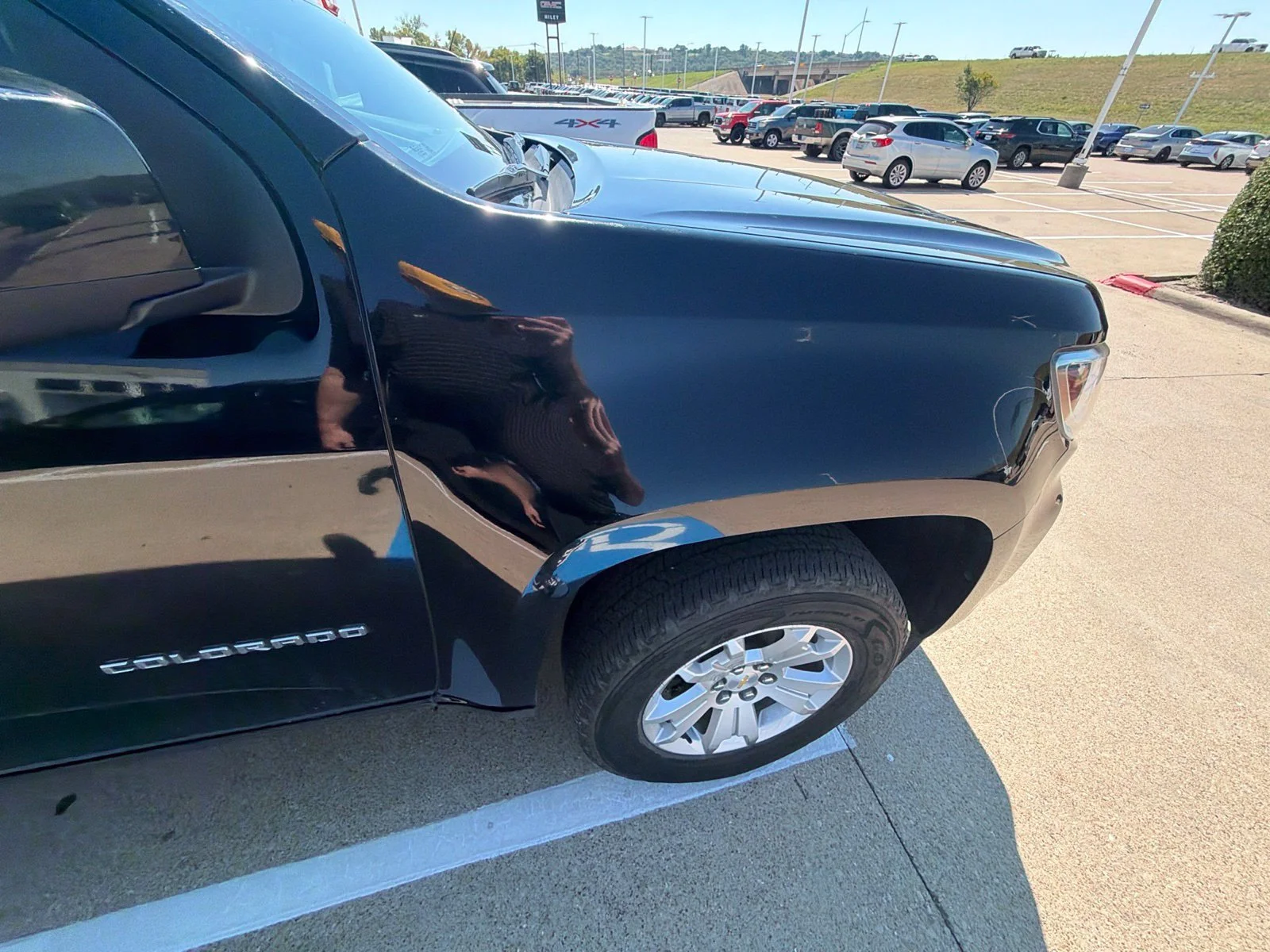 Used 2022 BLACK Chevrolet 2WD LT image 20