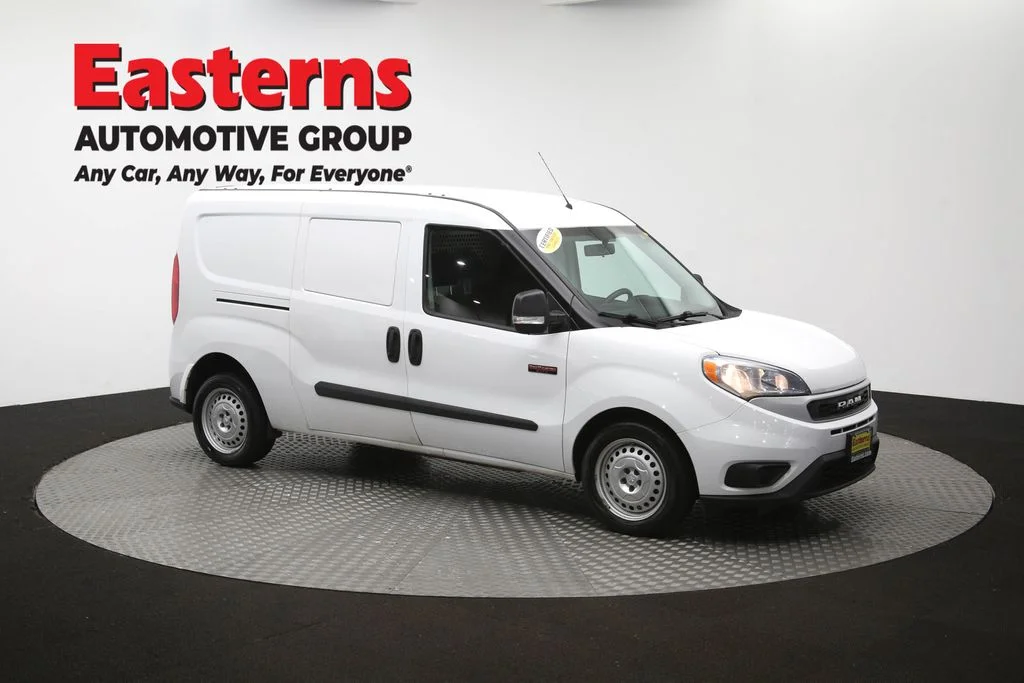 Used 2022 White Ram Base image 49