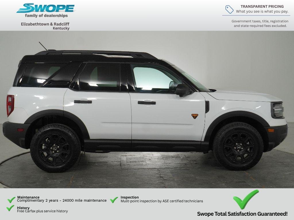 Used 2025 OXFORD WHITE Ford Badlands image 2