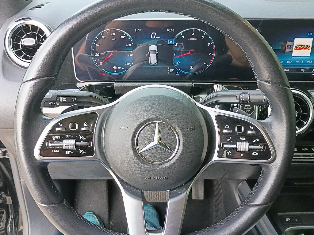 Used 2021 Night Black Mercedes-Benz GLA 250 4MATIC® image 21
