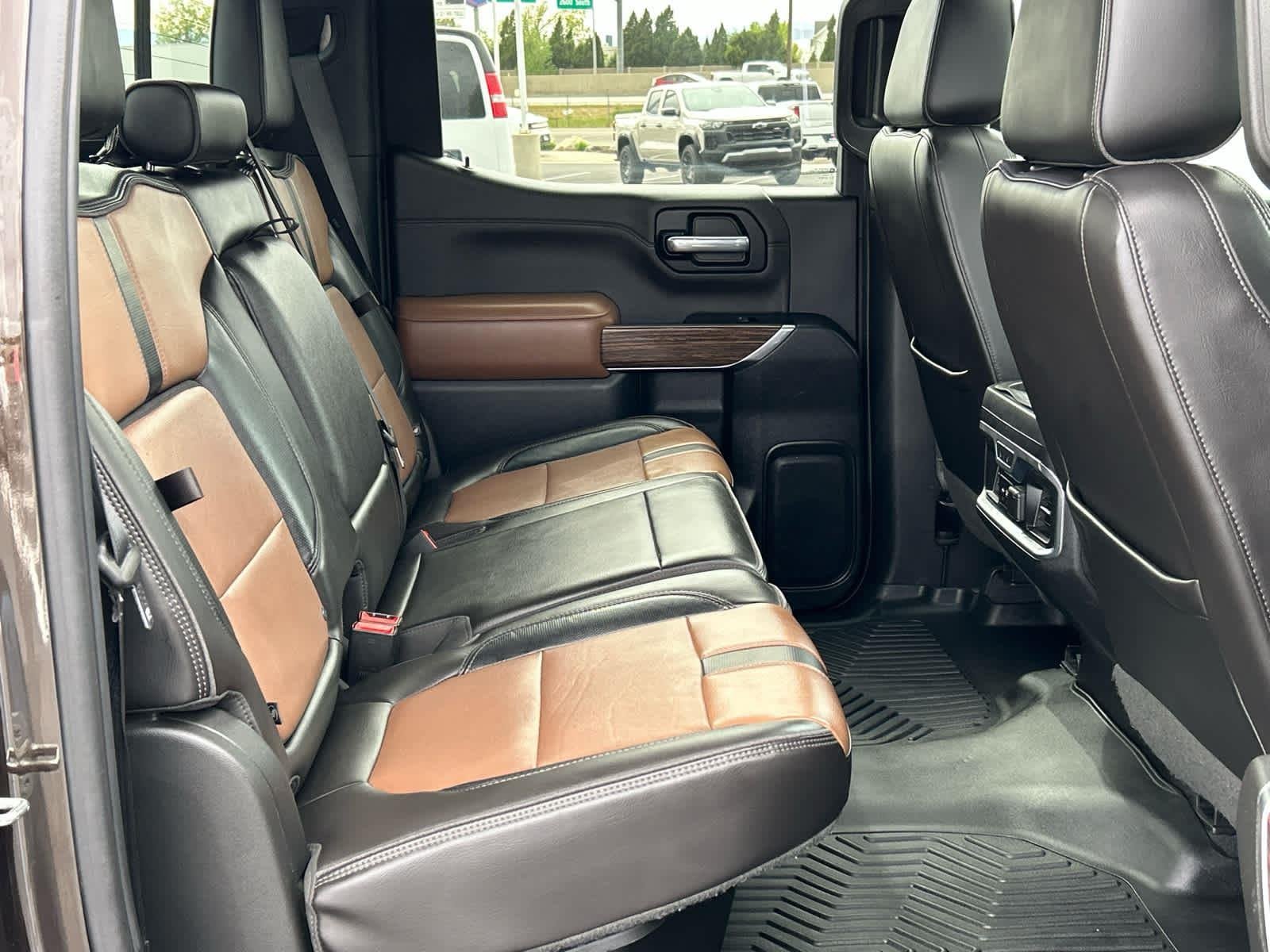 2019 Chevrolet Silverado 1500 High Country - Photo 22