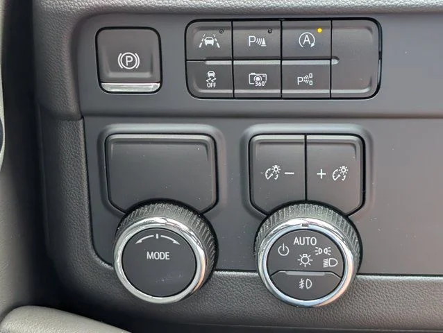 Used 2025 Dark Ash Metallic Chevrolet Premier image 23