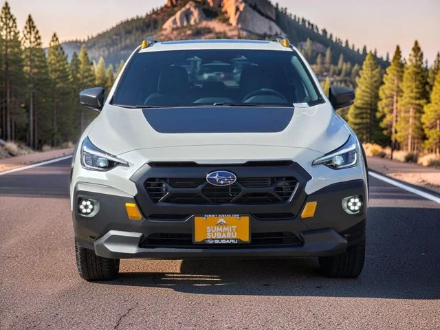 New 2026 CRYSTAL WHITE PEARL Subaru Wilderness image 3