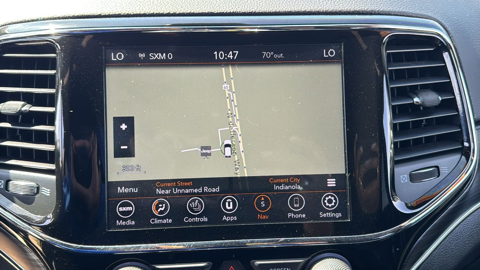 Used 2020 Black Jeep Limited image 27