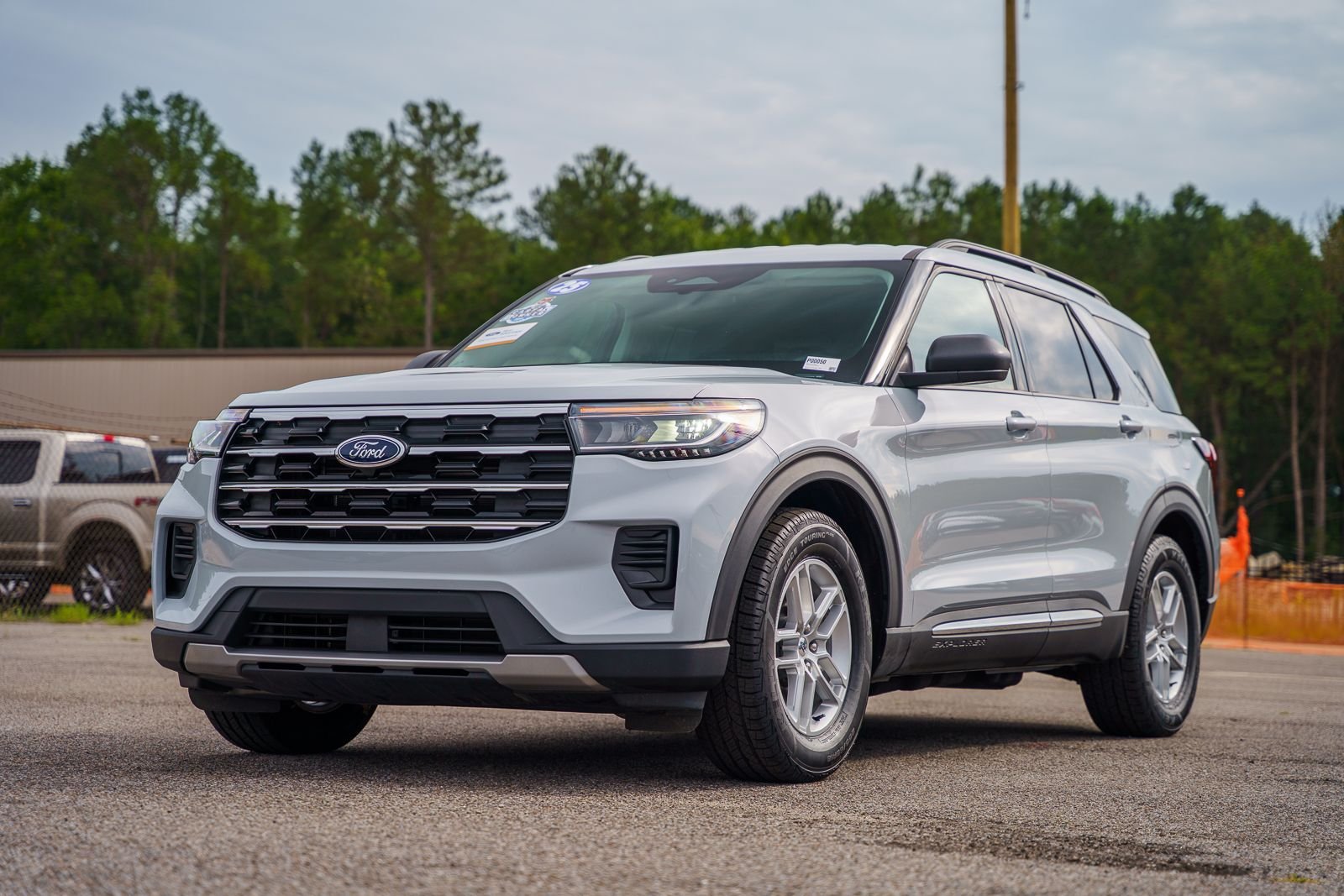 Certified Used 2025 White Ford Active image 3