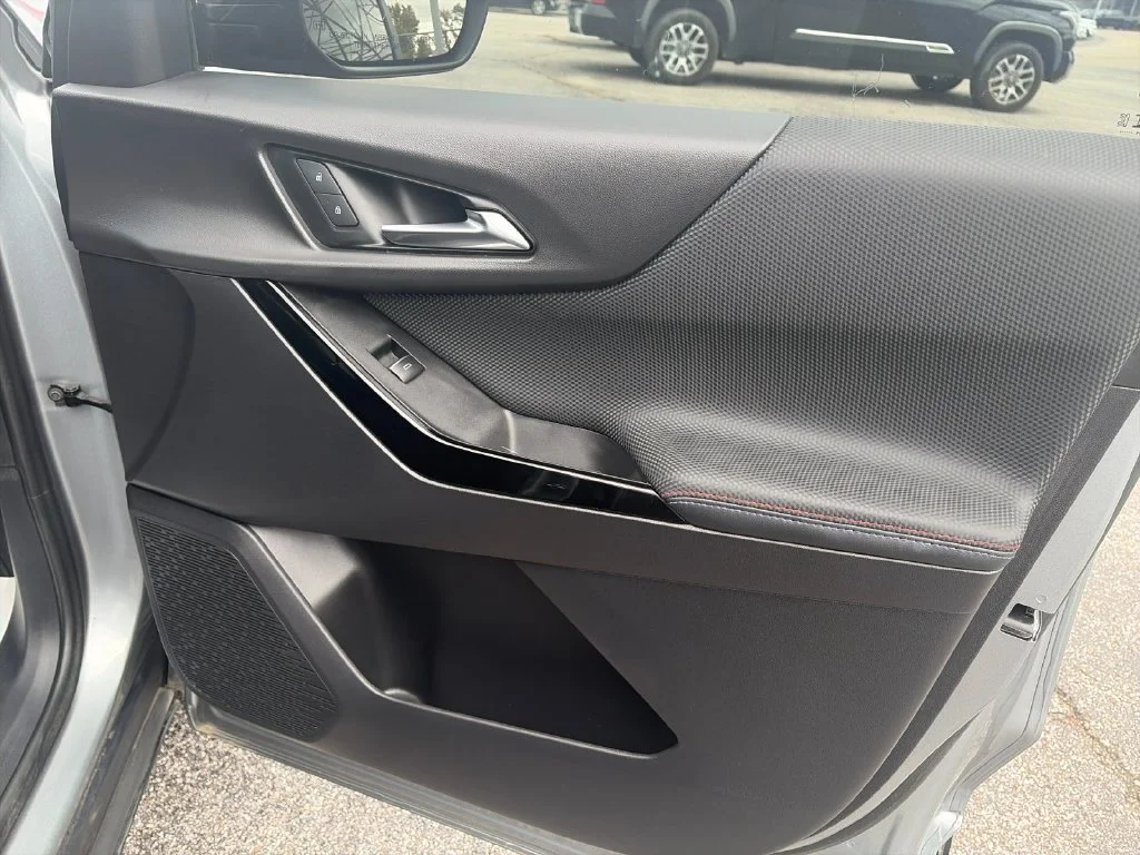 Used 2025 Gray Chevrolet RS image 20