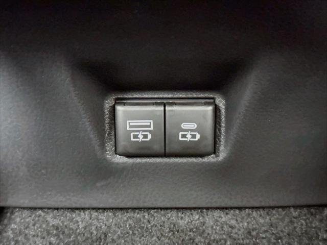 Certified Used 2026 DK.BLUE Toyota  image 35
