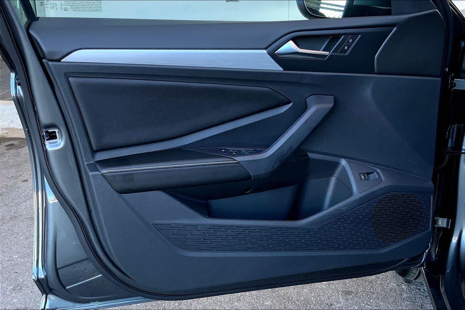 New 2026 Platinum Gray Metallic Volkswagen Sport image 10