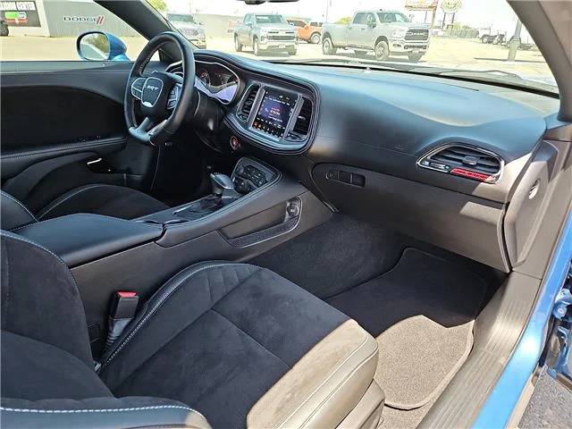 Used 2023 Frostbite Dodge SRT Hellcat Rear-Wheel Drive image 9