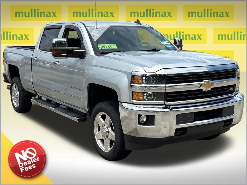 Used 2015 Silver Chevrolet LTZ image 1