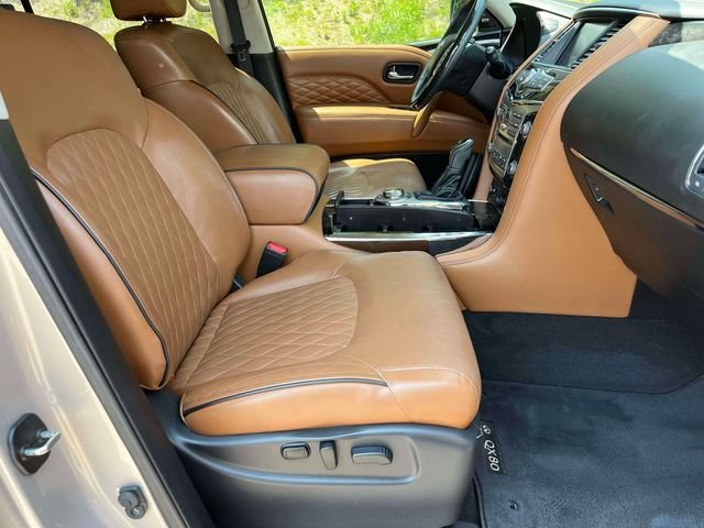 Used 2018 Beige INFINITI Base image 29