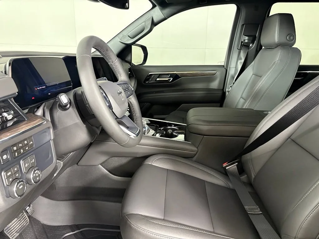 New 2026 Sterling Gray Metallic Chevrolet Z71 image 26