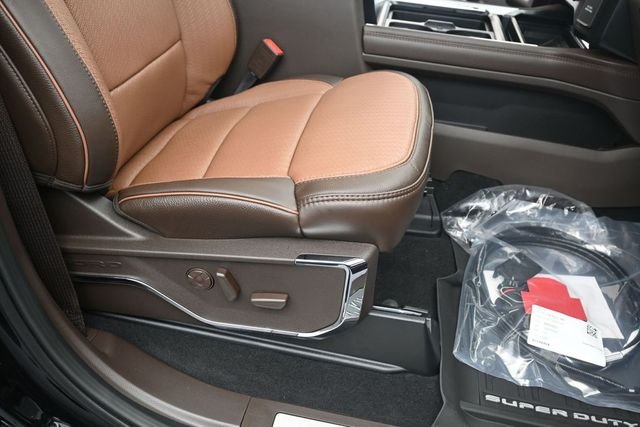 New 2026 Agate Black Metallic Ford F-250® King Ranch® image 95