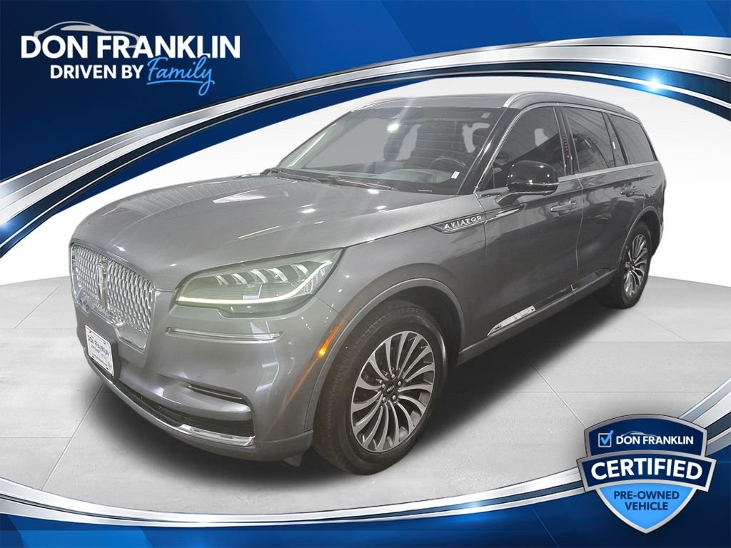 Used 2022 Gray Lincoln Reserve image 1