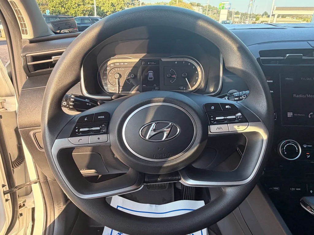 Used 2023 Serenity White Hyundai SEL image 15