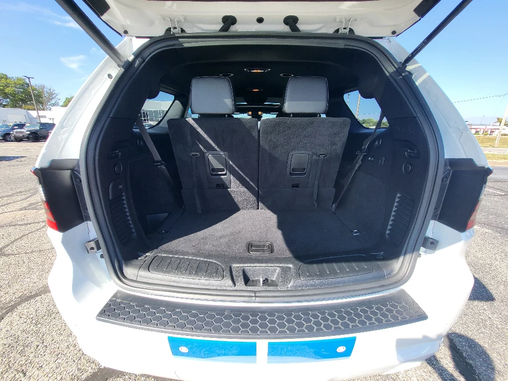 Used 2023 White Knuckle Clearcoat Dodge R/T Plus image 24