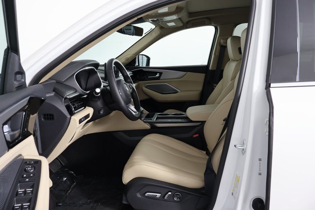 New 2026 Platinum White Pearl Acura Base image 5