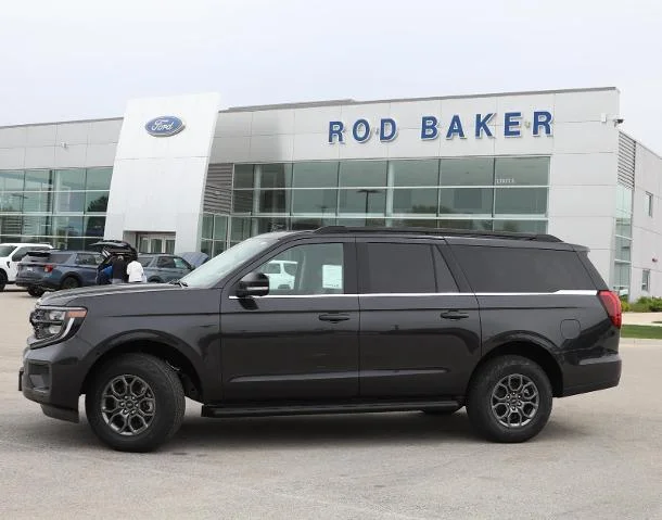 2026 Ford Expedition Active MAX 4x4's photo