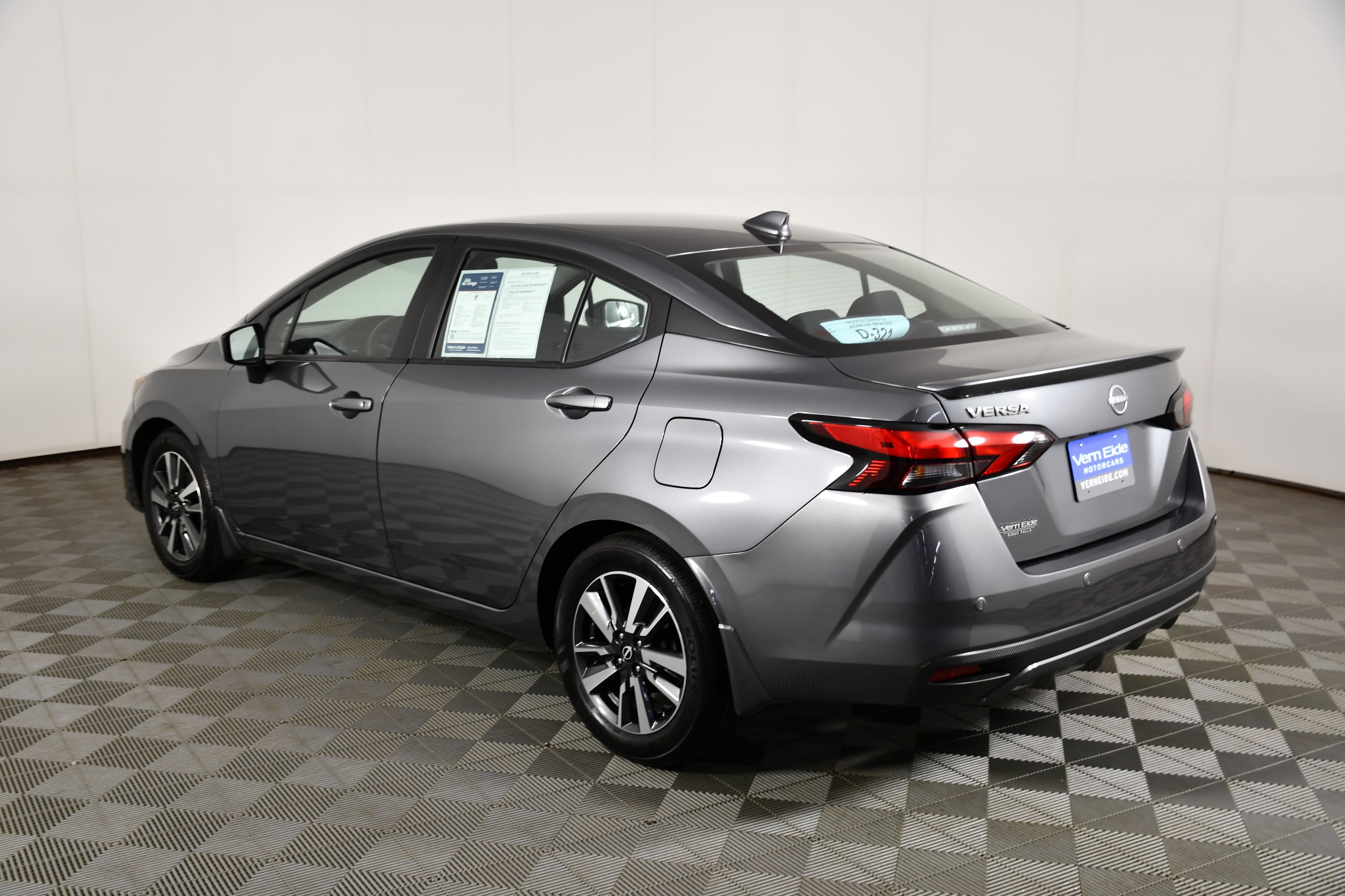 Used 2025 Gun Metallic Nissan SV image 8