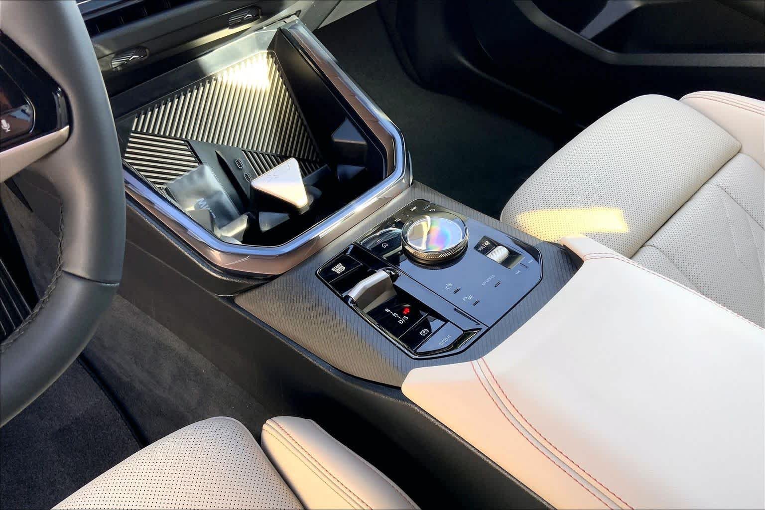 2025 BMW X3 30 - Photo 7