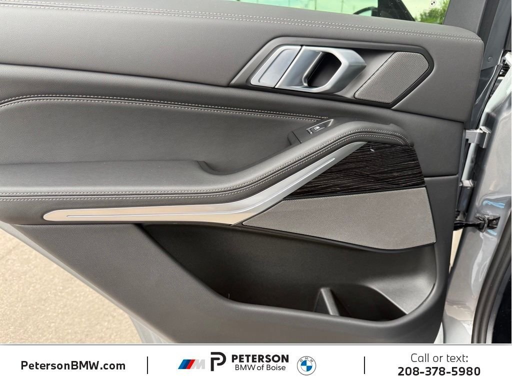 New 2026 Skyscraper Grey Metallic BMW xDrive50e image 20