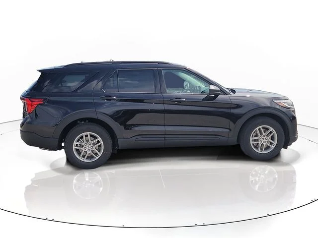 New 2026 Black Metallic Ford Active image 4