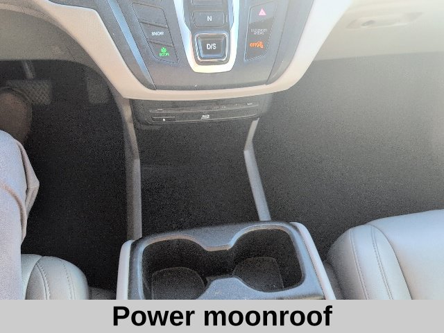 Used 2019 Gray Honda EX-L image 6