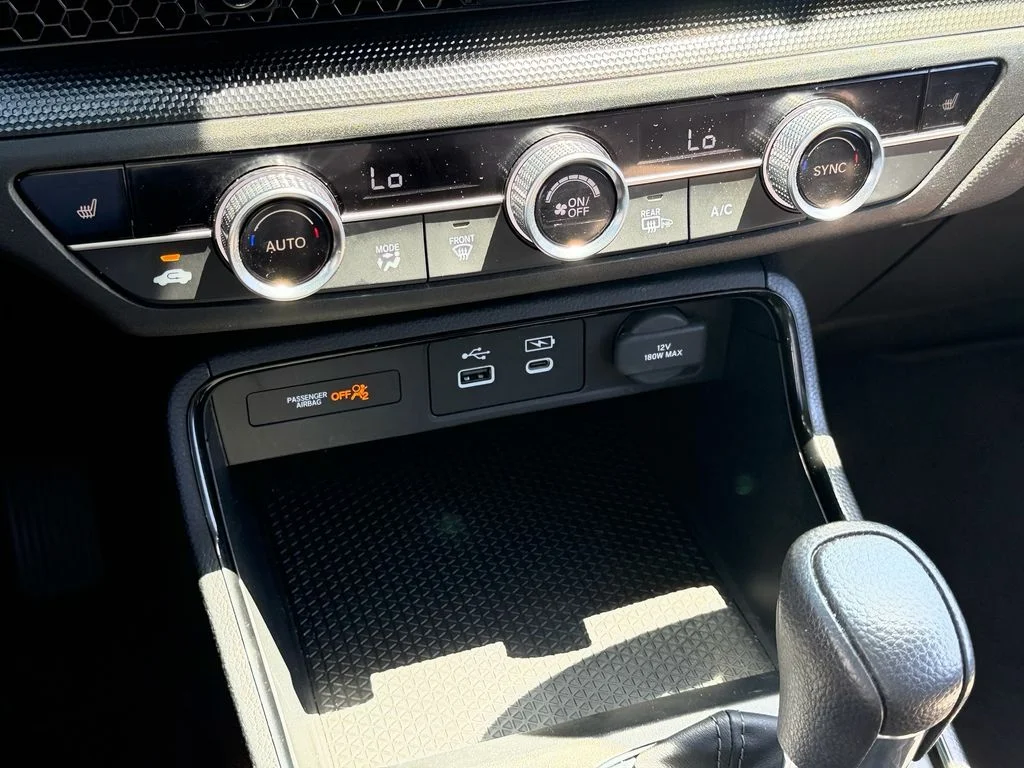 Used 2024 White Honda EX image 26