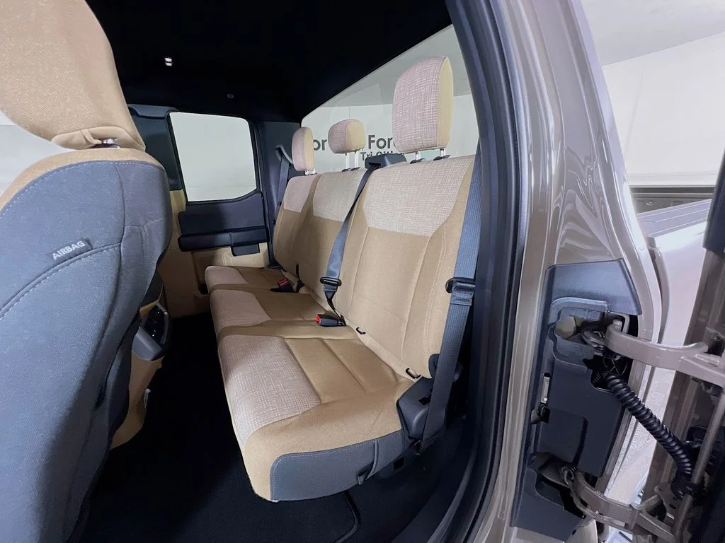 New 2026 Marsh Gray Ford XLT image 25