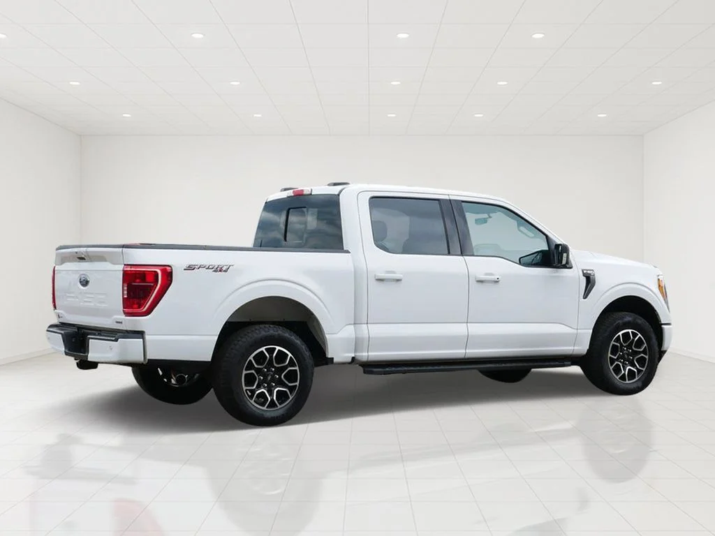 Certified Used 2023 White Ford XLT image 3