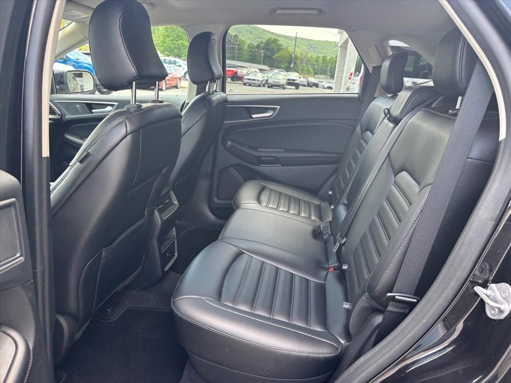 Used 2024 Black Metallic Ford SEL image 10