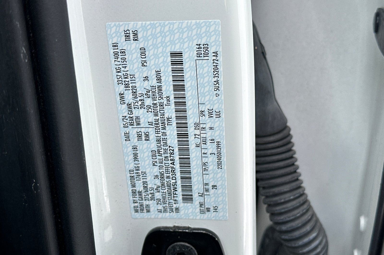 Used 2024 White Ford Lariat image 33