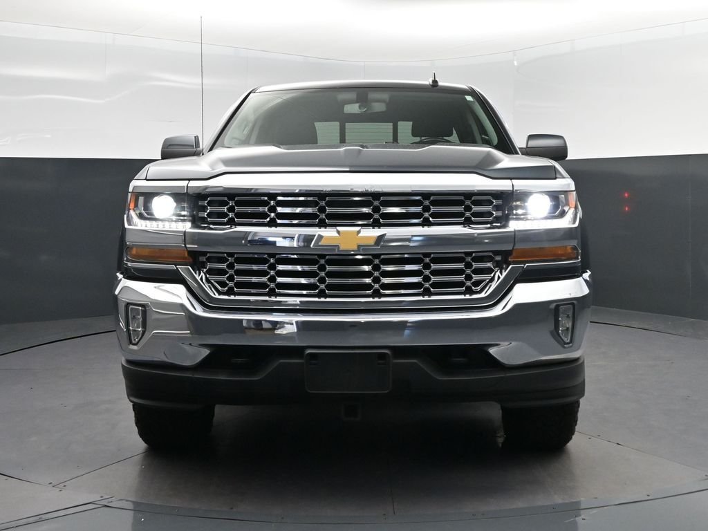 Used 2017 Gray Chevrolet LT image 10