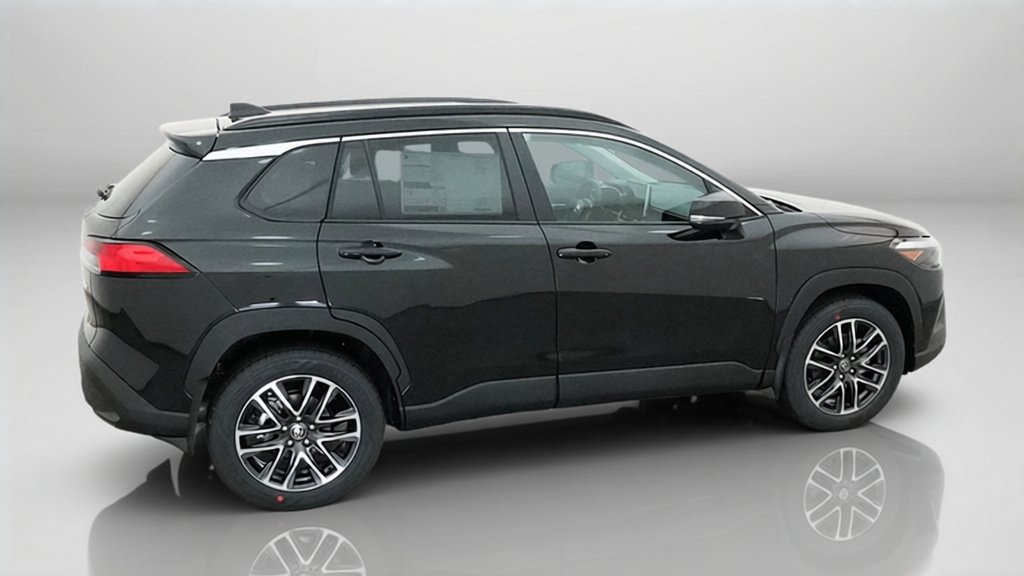 New 2026 Jet Black Toyota XLE image 34