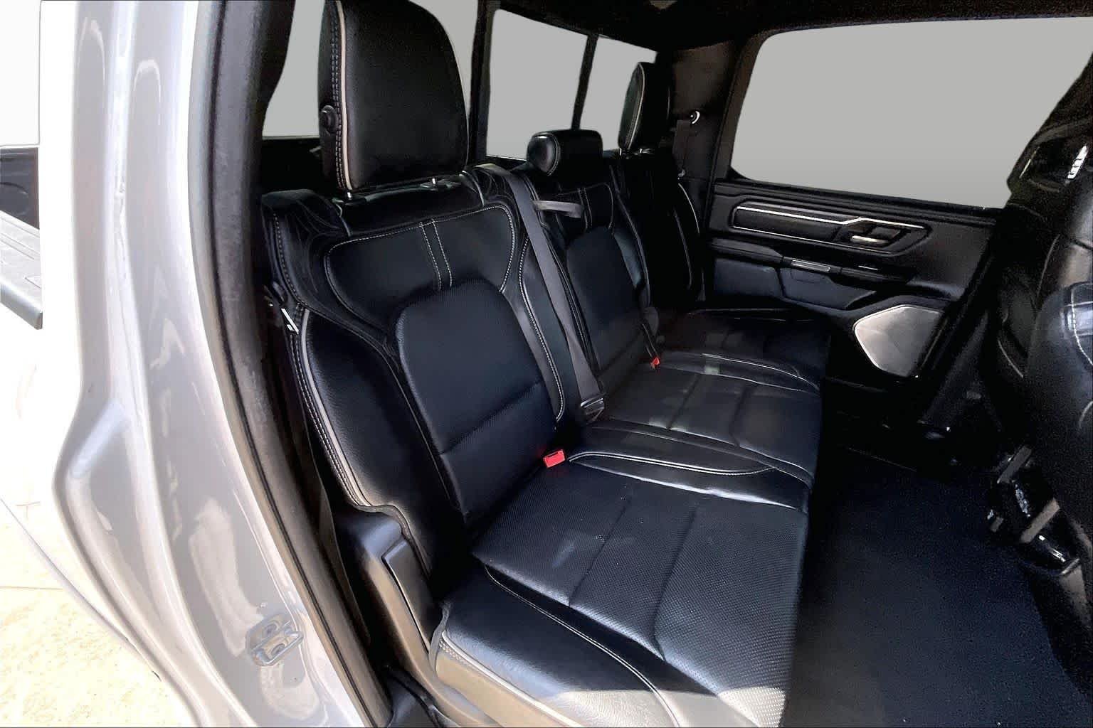 Used 2019 Ivory White Tri-Coat Pearlcoat Ram Limited image 18