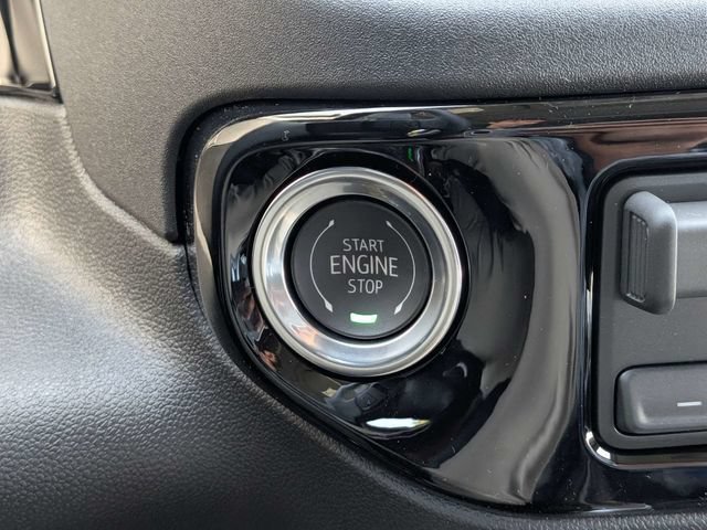 New 2026 Sterling Gray Metallic Chevrolet LT image 28