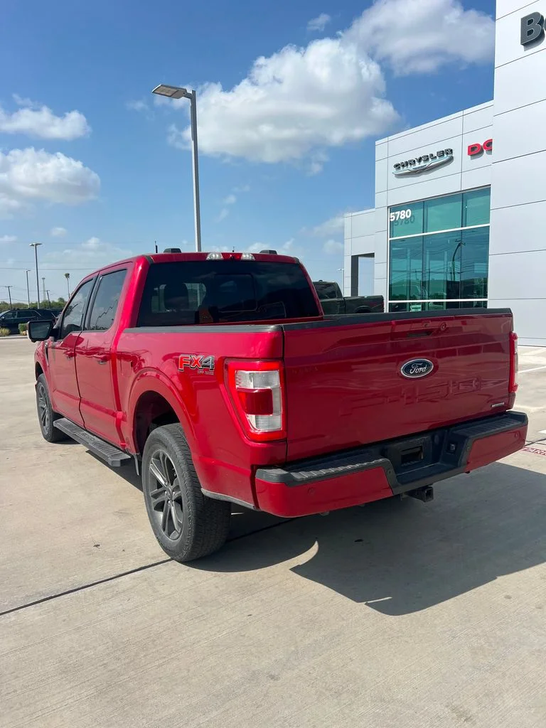 Used 2022 Red Ford Lariat image 4