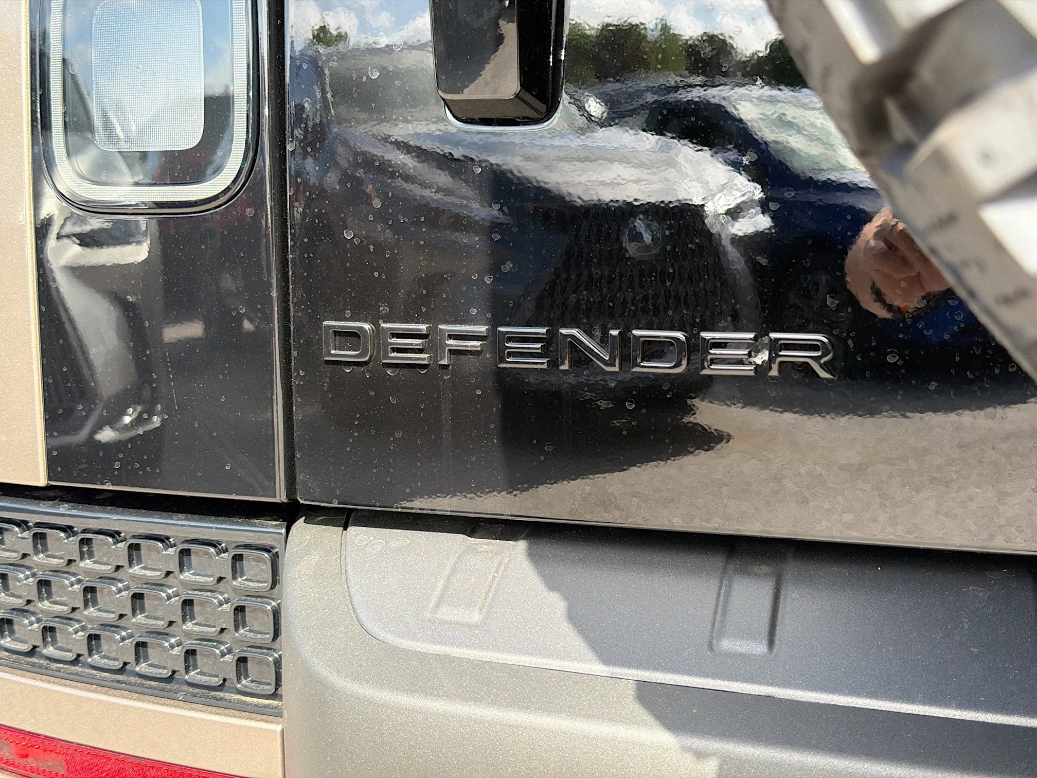 New 2026 Petra Copper Land Rover OCTA image 11