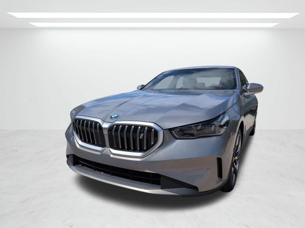 New 2026 Gray Metallic BMW eDrive40 image 8