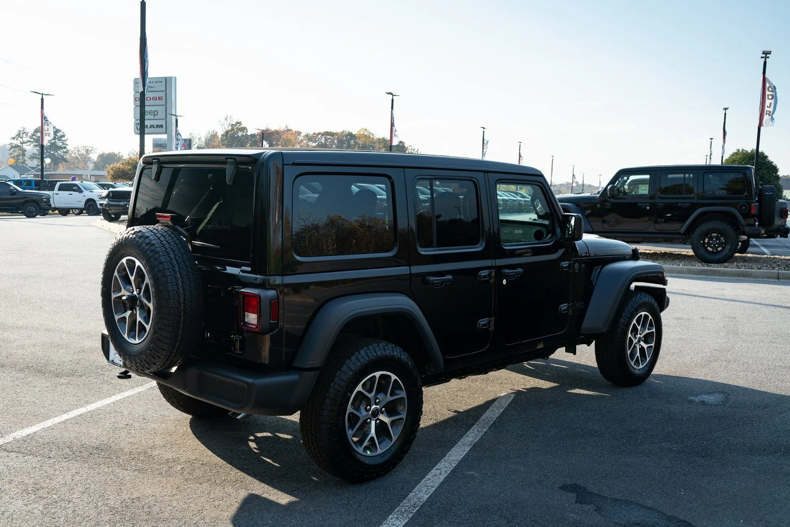 New 2026 Black Clear-Coat Exterior Paint Jeep Sport S image 10