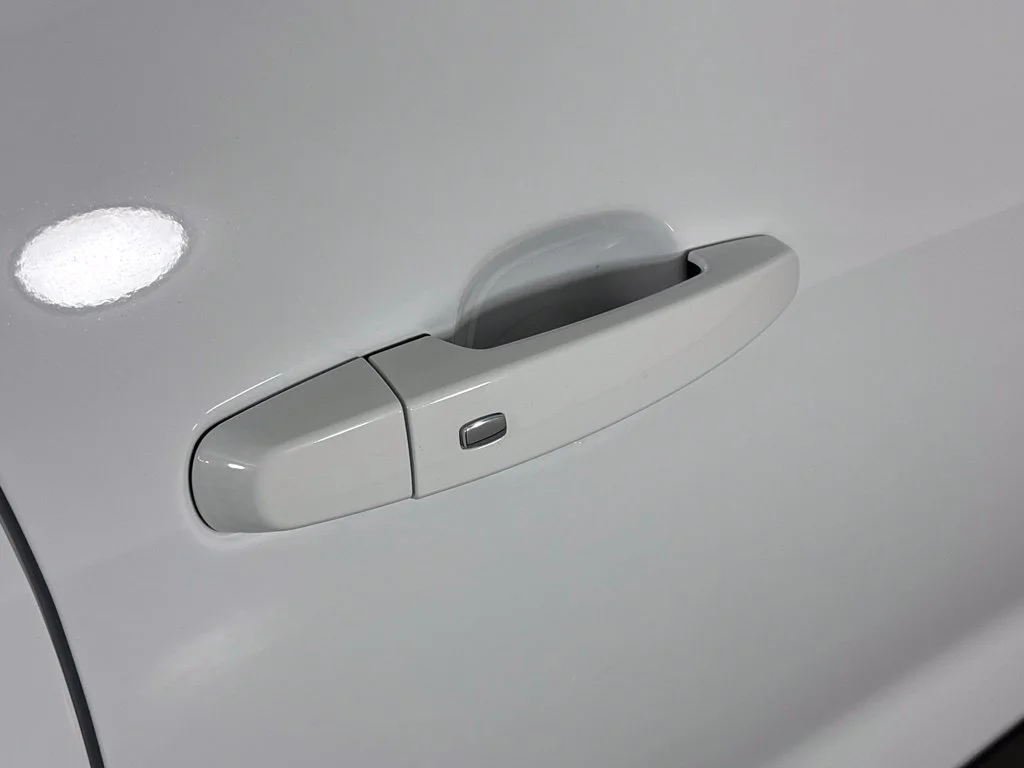 New 2026 Summit White Chevrolet 3LT image 14