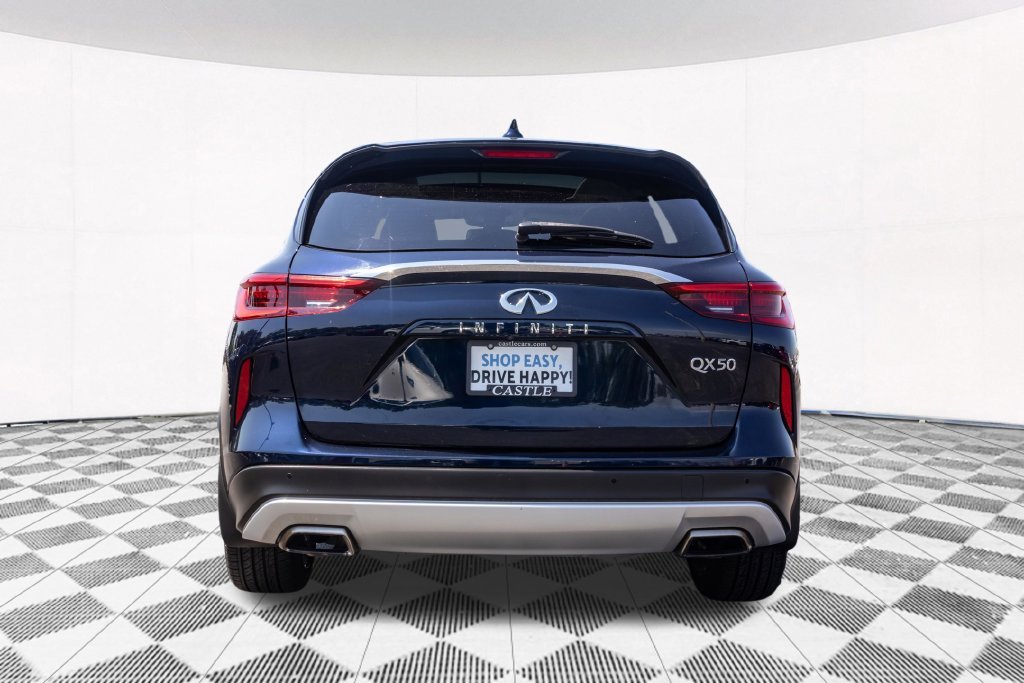 Used 2021 Blue INFINITI Sensory image 9