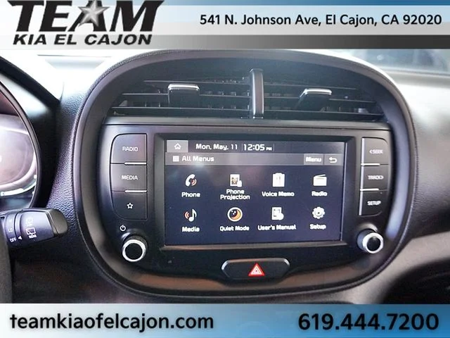 2023 Kia Soul LX - Photo 25