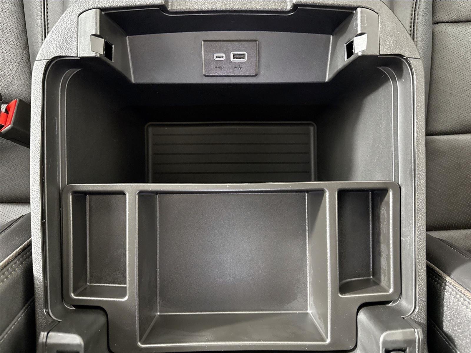 Used 2024 Black Chevrolet High Country image 35
